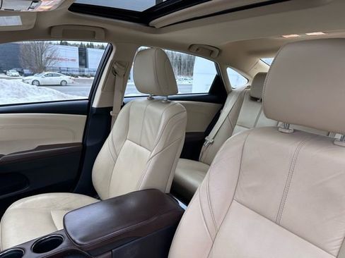 Used 2015 Toyota Avalon XLE Touring image 11