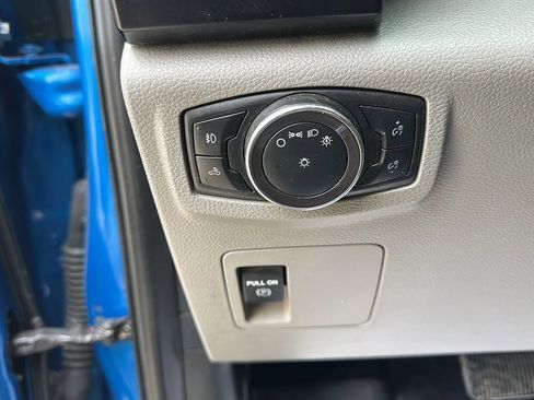 Used 2019 Ford F150 XL w/ Equipment Group 101A Mid AWD/4WD image 19