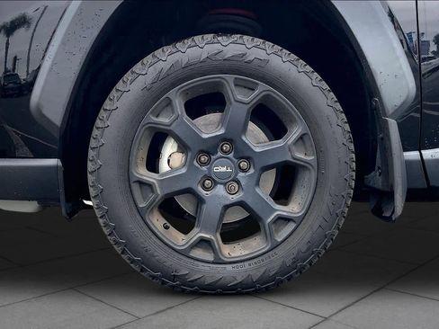 Certified 2022 Toyota RAV4 TRD Off-Road w/ TRD Off-Road Weather Package AWD/4WD image 10