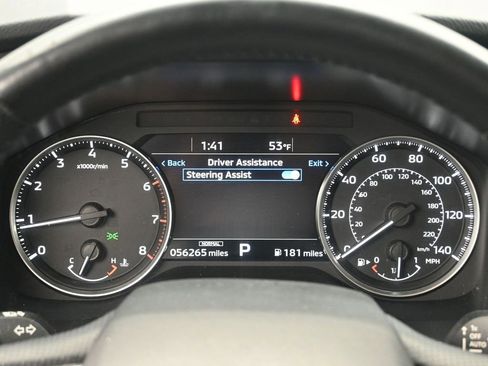 Used 2024 Mitsubishi Outlander SE image 11