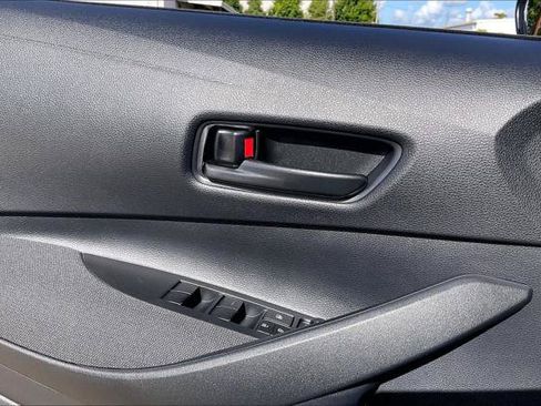 Used 2026 Toyota Corolla LE FWD image 34