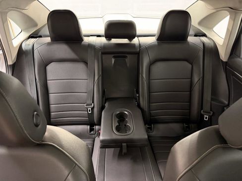 Used 2023 Volkswagen Jetta SE w/ Panoramic Sunroof Package FWD image 39