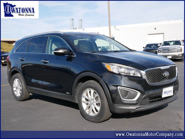 Used 2016 Kia Sorento AWD w/ LX Convenience Package image 1