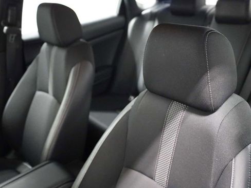 Used 2019 Honda Civic Sport image 18