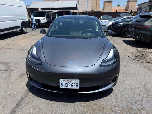 Used 2023 Tesla Model 3 Standard Range RWD image 5