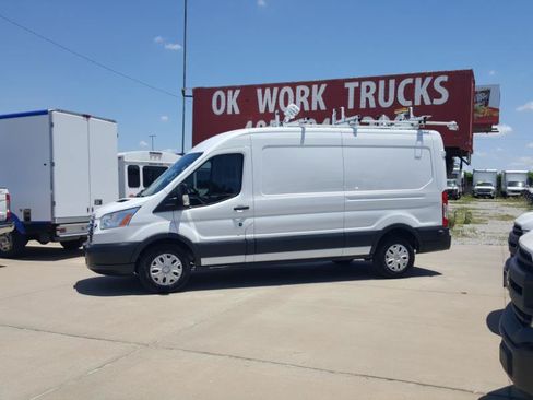 Used 2017 Ford Transit 250 148 Medium Roof w/ Exterior Upgrade Package RWD image 2