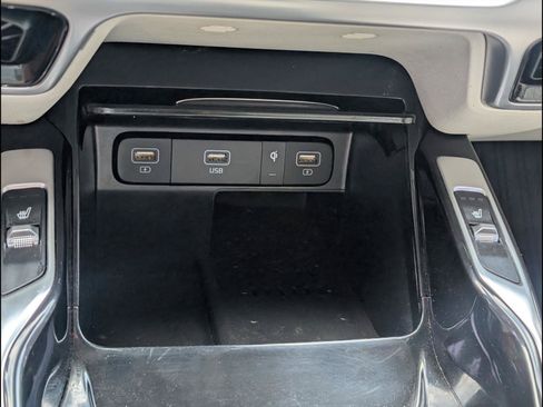 Used 2021 Kia Sorento SX AWD/4WD image 18