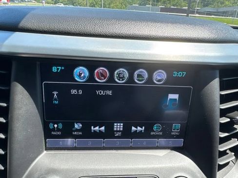 Used 2018 GMC Acadia SLT AWD/4WD image 17