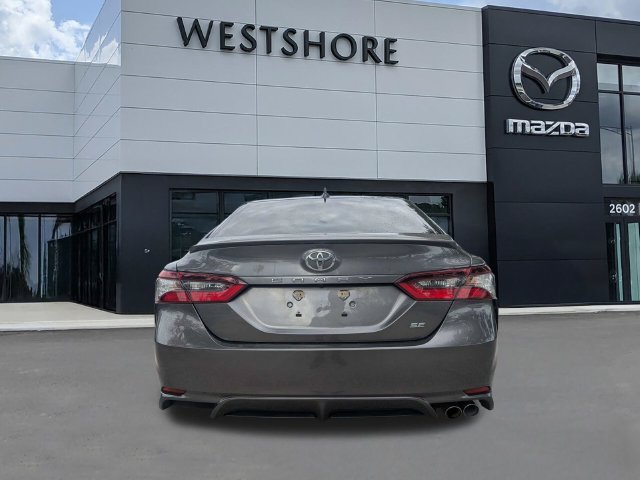 Used 2021 Toyota Camry SE FWD image 4