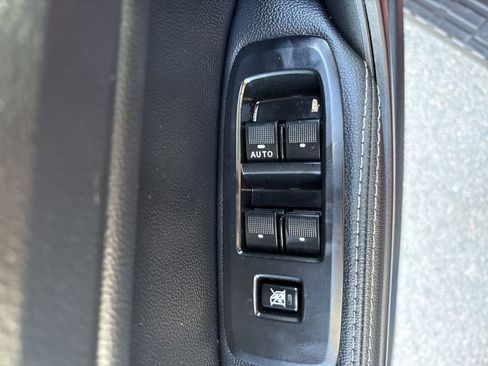 Used 2019 Ford Ranger Lariat w/ Equipment Group 501A Mid image 11