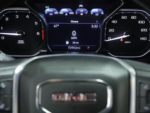 Used 2021 GMC Yukon SLT w/ SLT Premium Package image 14