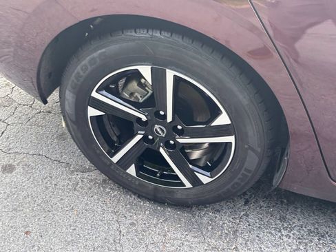 Used 2025 Nissan Sentra SV FWD image 24