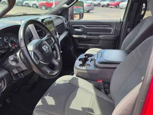 Used 2024 RAM 2500 Big Horn w/ Sport Appearance Package AWD/4WD image 20