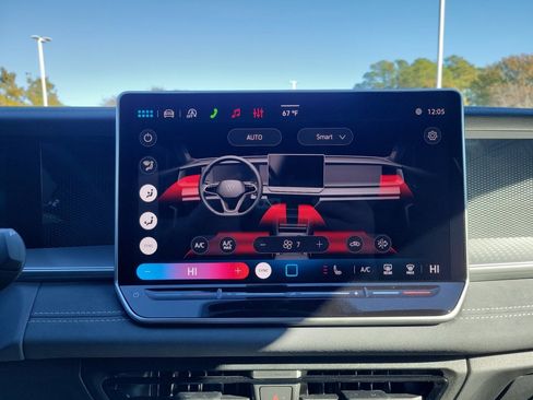 New 2026 Volkswagen Tiguan SE R-Line AWD/4WD image 18