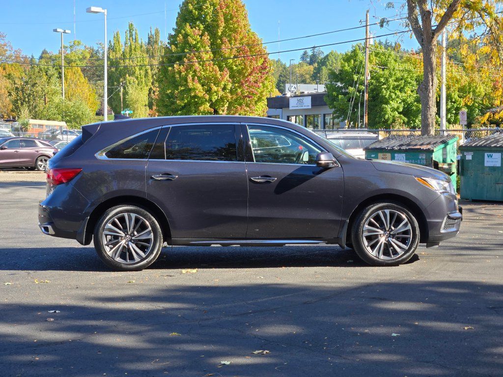 Used 2019 Acura MDX w/ Technology Package AWD/4WD image 3