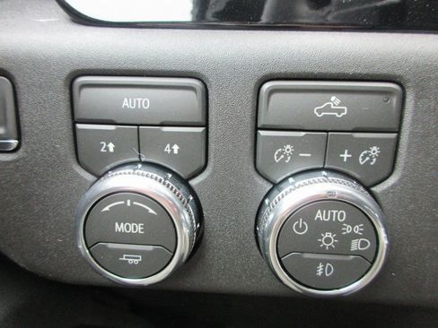 New 2026 GMC Sierra 1500 Elevation w/ Max Trailering Package image 16