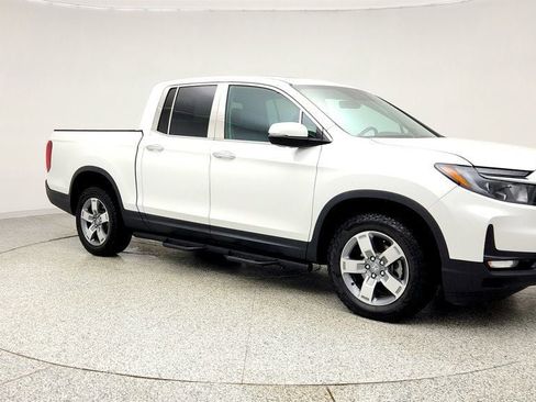 Used 2025 Honda Ridgeline RTL image 3