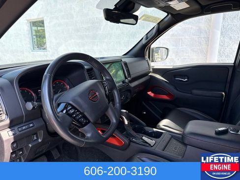 Used 2023 Nissan Frontier PRO-4X w/ Pro-4X Premium Package AWD/4WD image 19