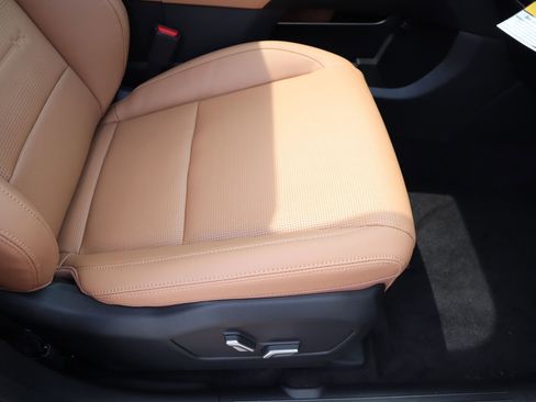 New 2026 Hyundai Santa Fe Limited FWD image 14