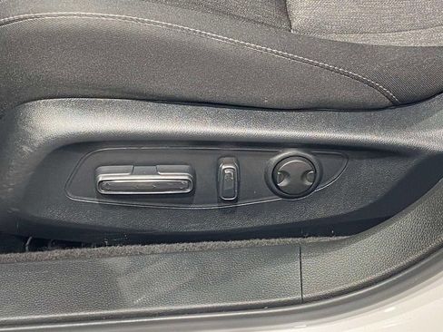 Used 2025 Honda Accord SE image 17