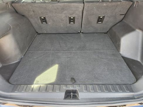 Used 2018 Chevrolet Equinox LS FWD image 31
