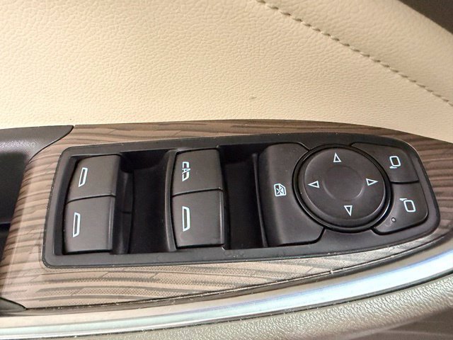 Used 2024 Chevrolet Malibu LT FWD image 11