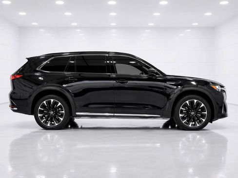 Used 2024 MAZDA CX-90 Plug-In Hybrid w/ Premium Plus AWD/4WD image 6