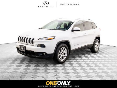 Used 2018 Jeep Compass Limited image 1