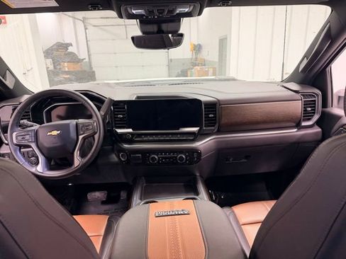 Certified 2025 Chevrolet Silverado 2500 High Country w/ High Country Premium Package image 19