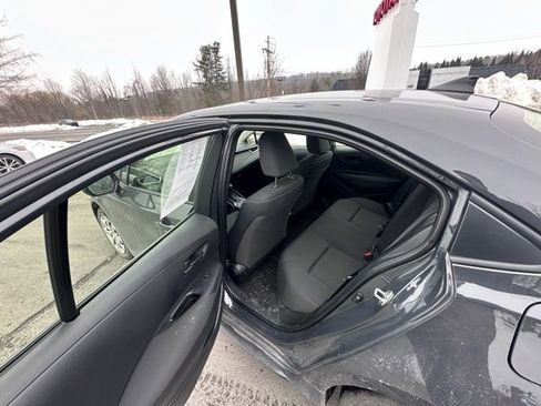 Used 2023 Toyota Corolla LE image 10