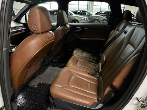 Used 2017 Audi Q7 3.0T Premium Plus w/ Premium Plus Package image 21