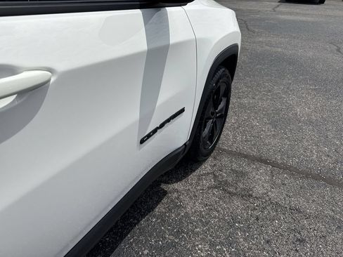 Used 2021 Jeep Compass Latitude w/ Sun and Sound Group FWD image 39