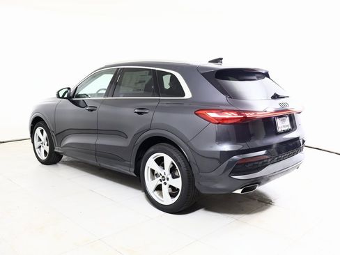 New 2025 Audi Q5 Prestige image 12