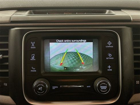 Used 2017 RAM 1500 Express image 20