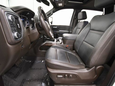 Used 2023 GMC Sierra 2500 Denali image 12