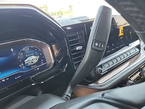 Certified 2024 Chevrolet Silverado 1500 LT w/ All Star Edition Plus AWD/4WD image 12