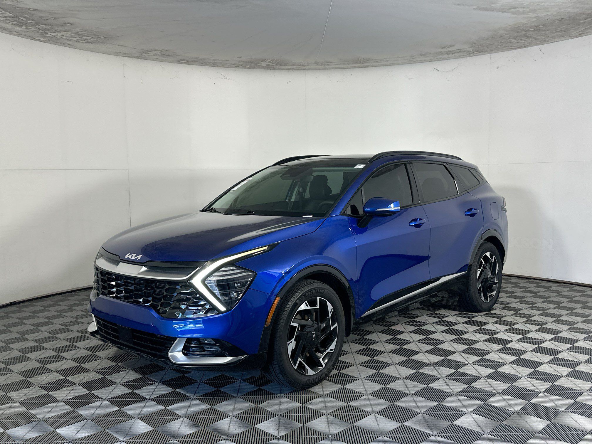 Used 2025 Kia Sportage SX FWD image 7