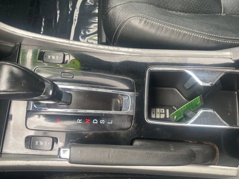 Used 2017 Honda Accord EX-L image 14