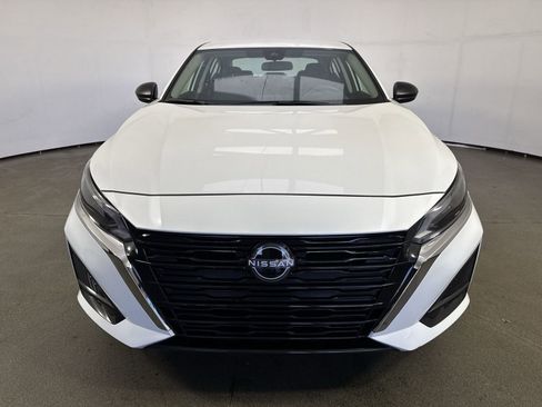 Certified 2024 Nissan Altima 2.5 SV image 26