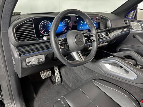 Certified 2025 Mercedes-Benz GLS 450 4MATIC image 14