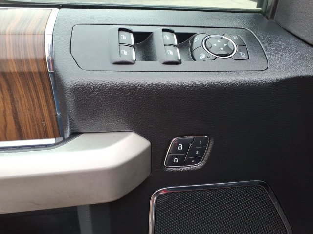 Used 2015 Ford F150 Lariat w/ Trailer Tow Package AWD/4WD image 11