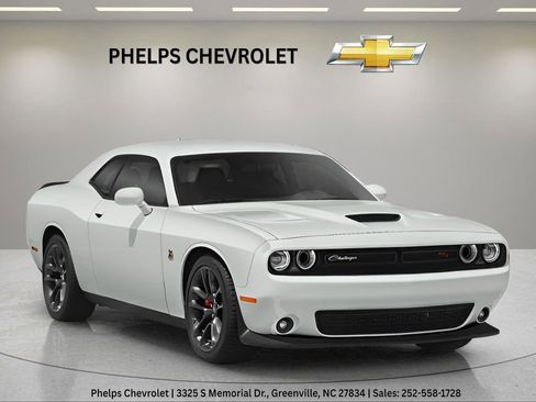 Used 2021 Dodge Challenger R/T Scat Pack image 9