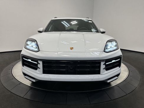 New 2026 Porsche Cayenne image 10