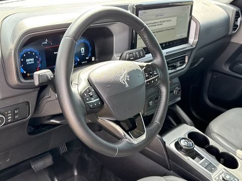 Used 2025 Ford Bronco Sport Badlands w/ Badlands Tech Package AWD/4WD image 19