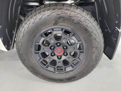 Used 2025 Toyota Tundra TRD Pro AWD/4WD image 12