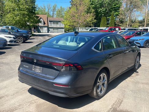 Used 2025 Honda Accord LX image 7