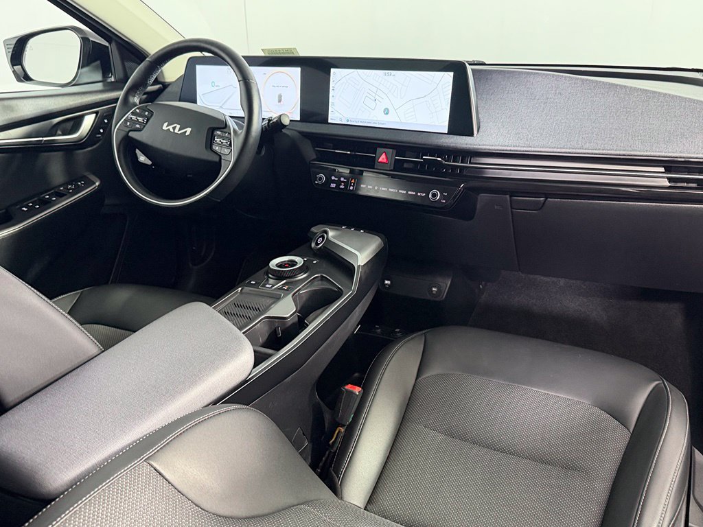 Used 2024 Kia EV6 Light AWD/4WD image 14