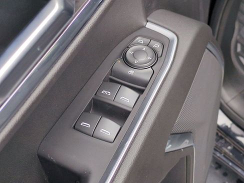 Used 2022 Chevrolet Silverado 1500 LT Trail Boss w/ Protection Package AWD/4WD image 15