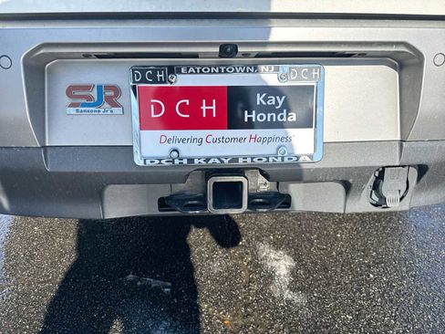 Used 2023 Nissan Pathfinder Platinum image 34