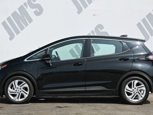 Used 2022 Chevrolet Bolt LT image 6